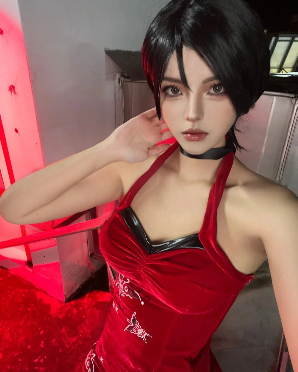 cosplay ada wong phong cách mạnh mẽ