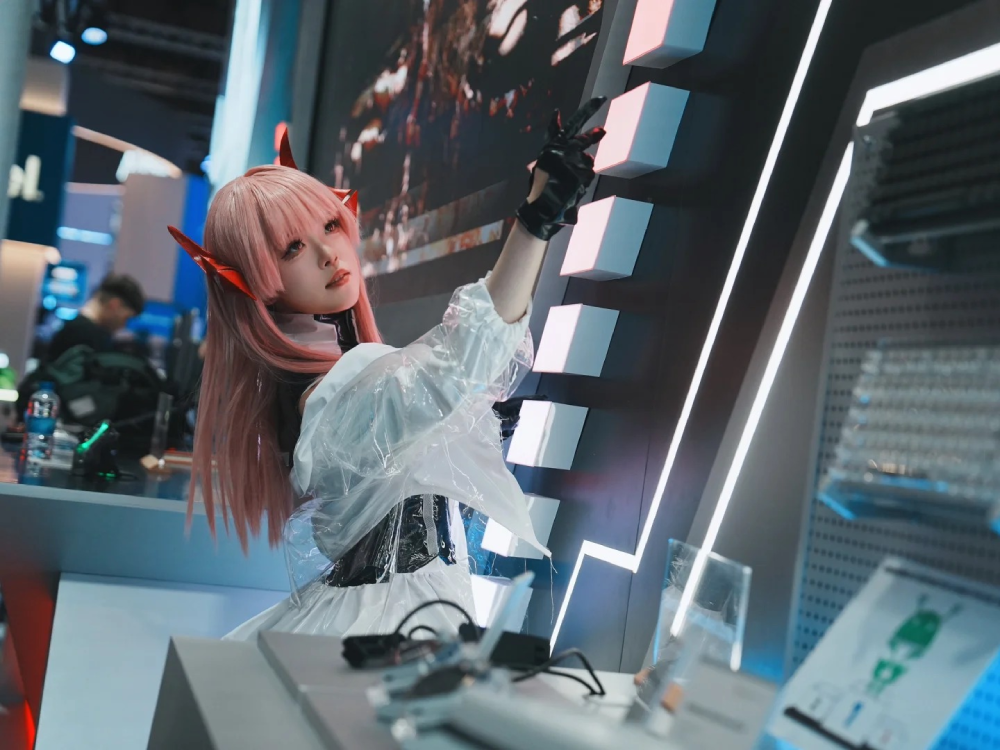 cosplay liên quân nữ ngầu